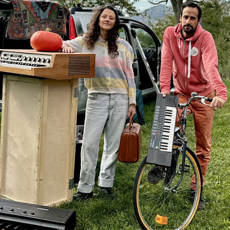 Leïla-Martial-KARMA BAZAR